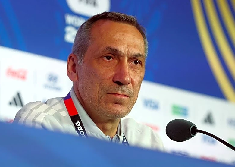 Soccer-Saudi Arabia's World Cup exit puts late coaching gamble under scrutiny