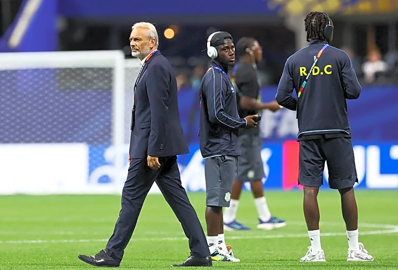 Soccer-DR Congo make three changes as they look to go on the attack