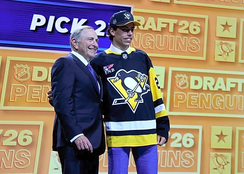 Penguins reunite Ruck twins in Day 2 of NHL draft