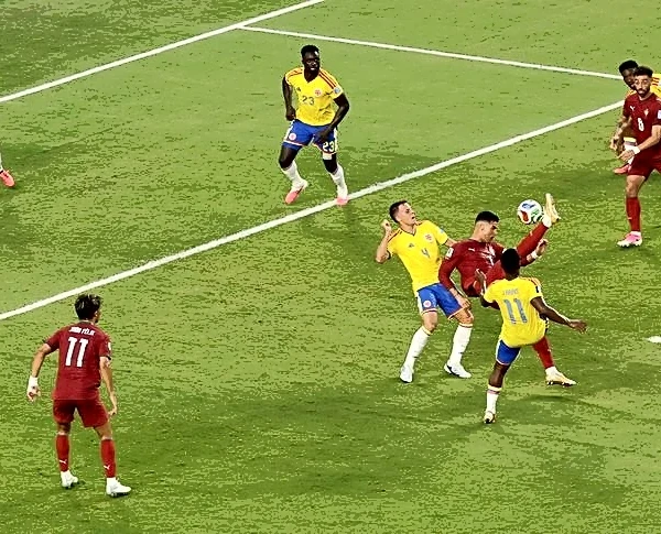 Soccer-Ronaldo plays on as Portugal's Martinez defends marathon minutes at World Cup