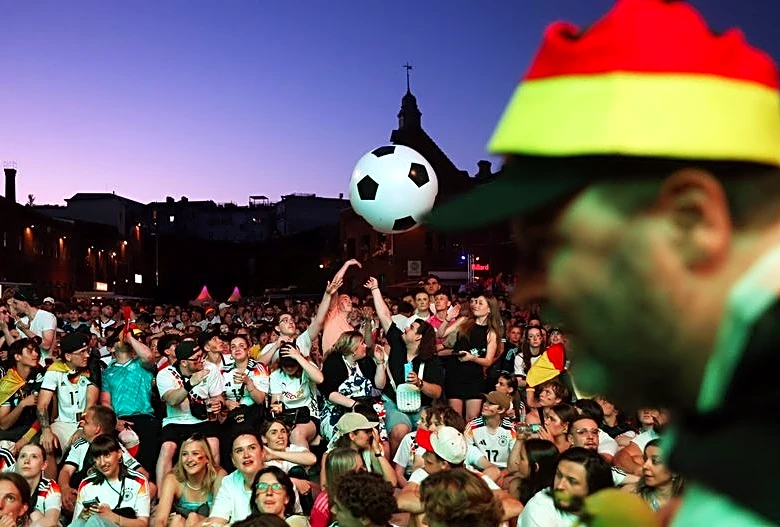 Soccer-Germany fans dream of beating France, once past Paraguay