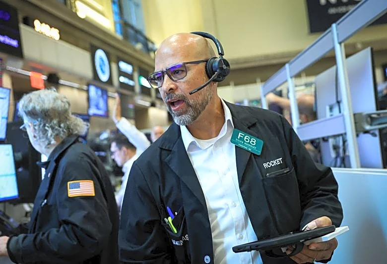 Nasdaq futures lead Wall St higher as Middle East tensions ease