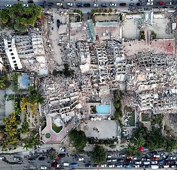 Engineers urge Venezuela to audit state housing after deadly quake