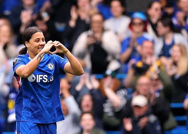 Soccer-Gotham FC sign Australian striker Kerr