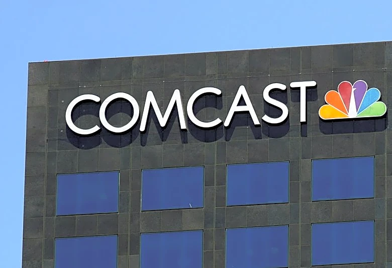 Factbox-Comcast spinoff latest in wave of US media shakeups