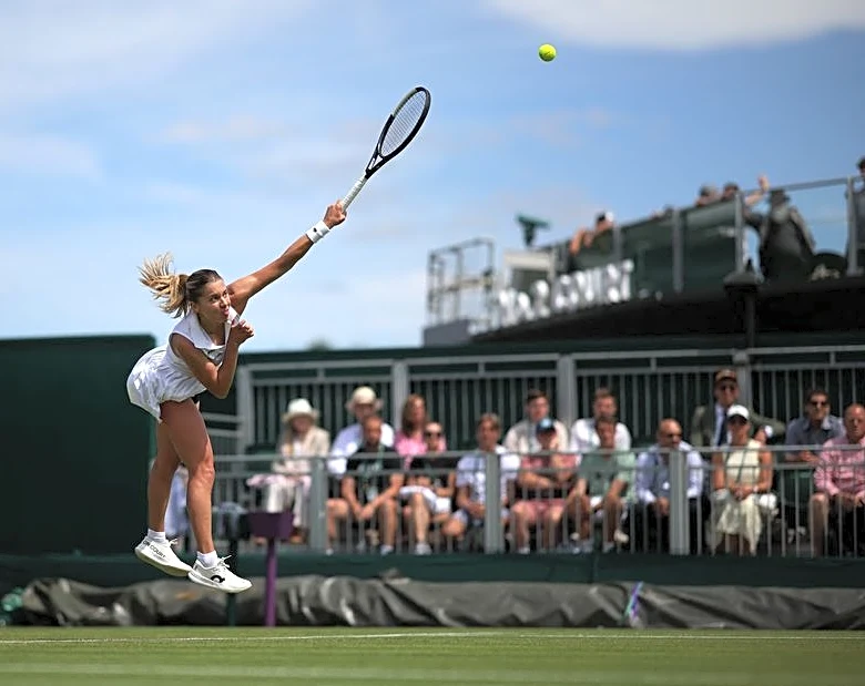 Tennis-Chwalinska tumbles out of Wimbledon after fall on match point