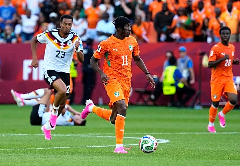Soccer-Ivory Coast's Diomande brushes off speculation to stay focused on Norway