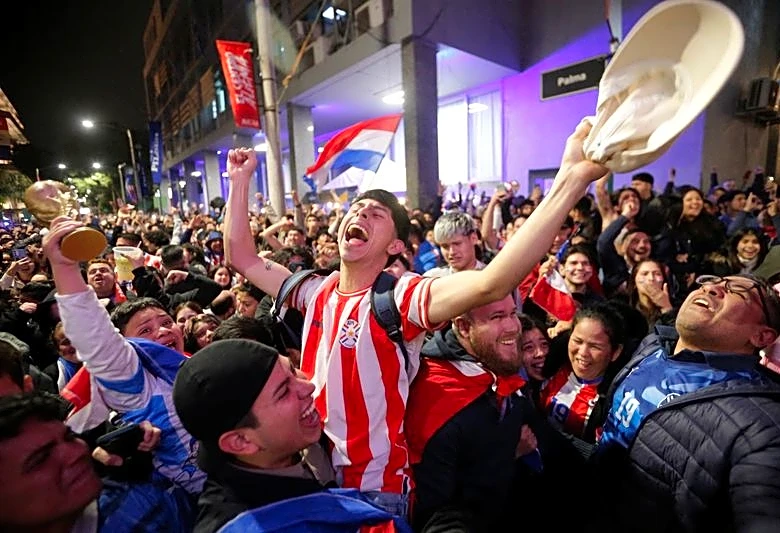 Soccer-Paraguay declares national holiday after team shock Germany at World Cup
