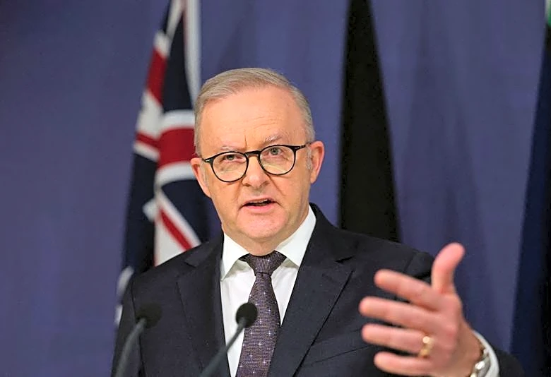 Australian treasurer says alleged access of prime minister's bank data 'incredibly concerning'