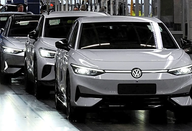 Volkswagen's crisis in five charts