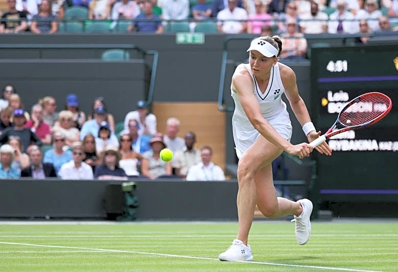 Tennis-Second seed Rybakina survives three-set scare against debutant Boisson