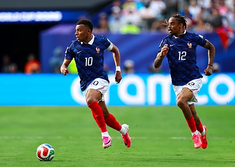 Soccer-Messi will score more but I want the trophy, Mbappe says