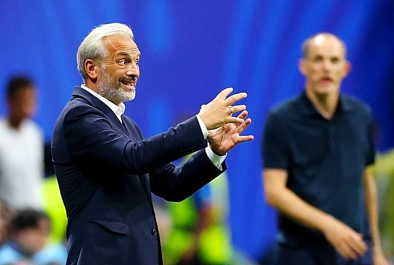 Soccer-DR Congo leave positive image, says coach after epic battle with England