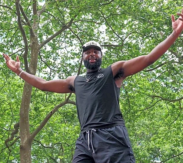 Report: Celtics add C Mitchell Robinson, PG Mike Conley as free agents