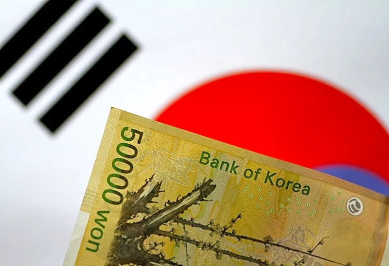 South Korea's currency chief says in talks with Japan, allies