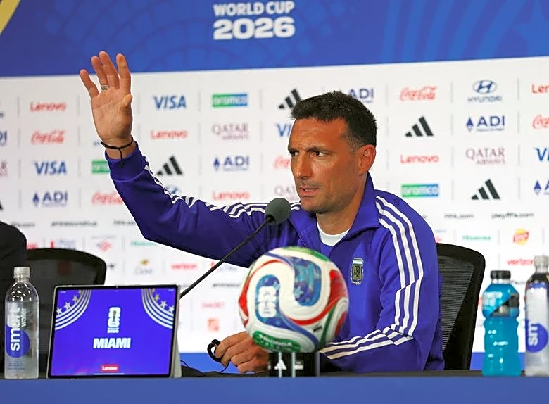Soccer-Scaloni wary of World Cup surprise package Cape Verde despite Argentina's form