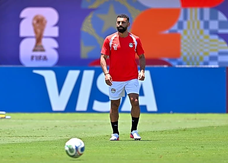 Soccer-Egypt coach unsure if Salah will start against Australia
