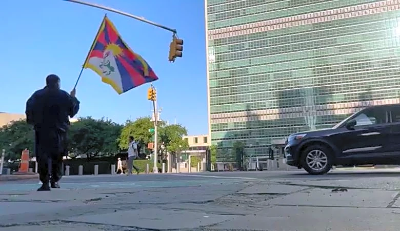 Tibetan man dies after setting himself on fire near UN headquarters, activists say