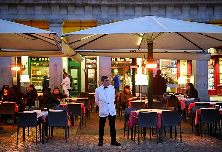 Spain services growth hits 2026 high in June, PMI shows
