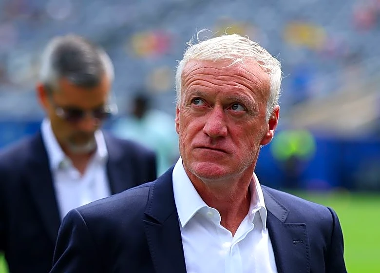 Soccer-Deschamps warns extreme heat could test France against Paraguay in last 16