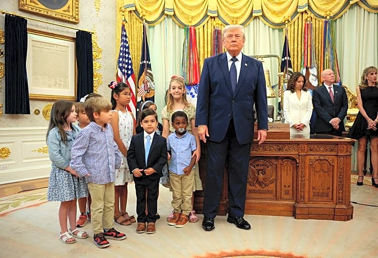 Trump says 500,000 children receive first $1,000 Trump account deposits