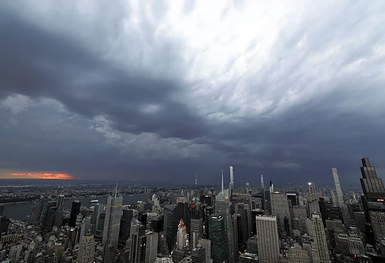 Factbox-More than 485,000 U.S. customers without power due to extreme weather
