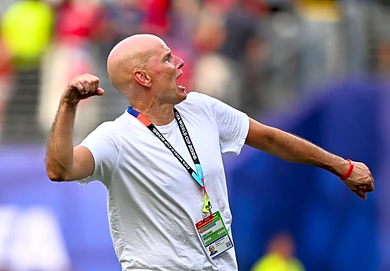 Soccer-Sleepless Solbakken reveals Ancelotti gift after Norway beat Brazil