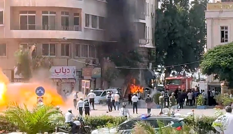 Blasts rock Damascus during Macron visit