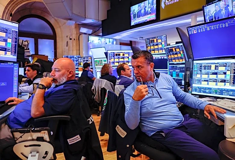 Nasdaq futures fall after Samsung's record profit fails to allay chip jitters