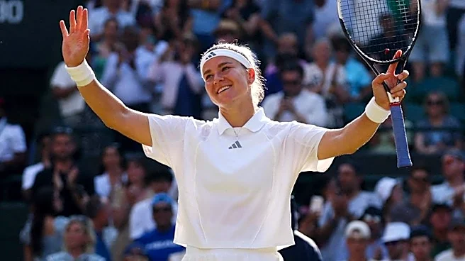 Tennis-Muchova downs Osaka to set up Gauff semi