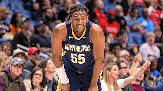 Report: Lakers sign Kevon Looney, remain interested in Jonathan Kuminga