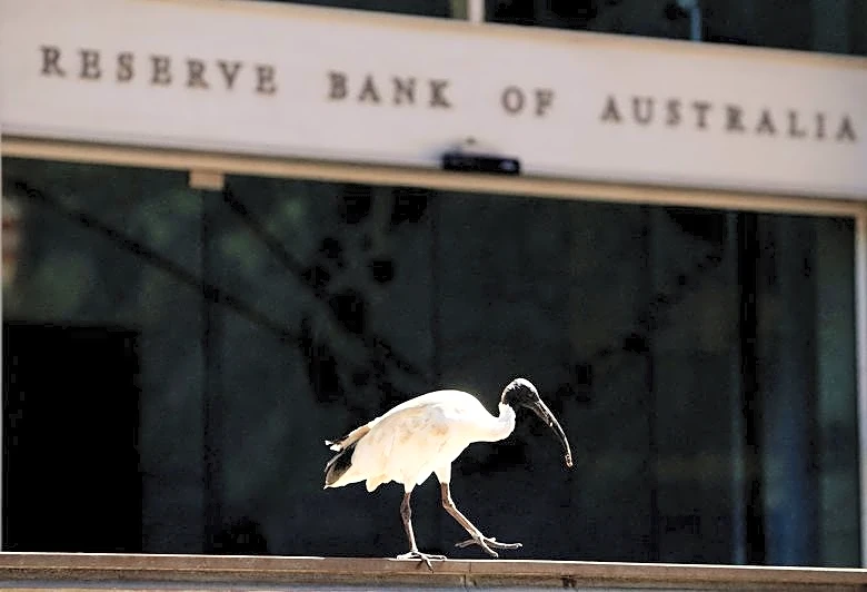 Australia central banker says oil shock yet to slow economy