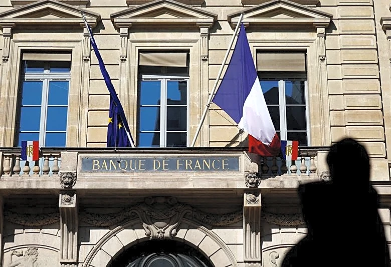 French central bank revises growth forecast higher despite heatwave disruption