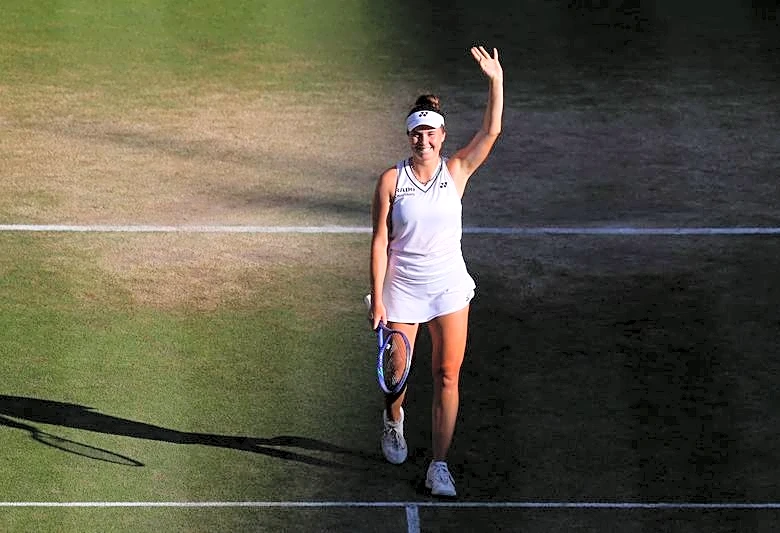Tennis-Noskova shakes off nerves to beat Muchova in Wimbledon final