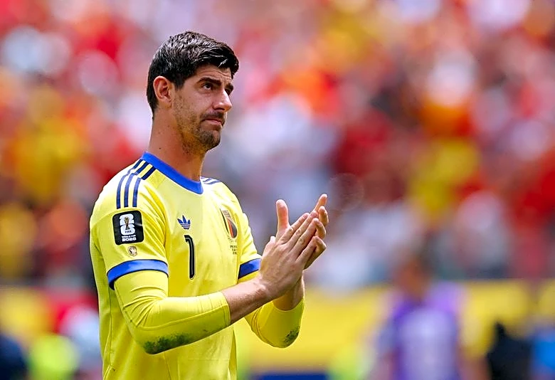 Soccer-Courtois rethinks quitting Belgium but wants time off
