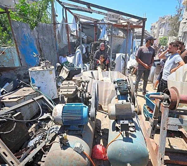 Israeli attacks in Gaza kill five people, including a girl, say medics