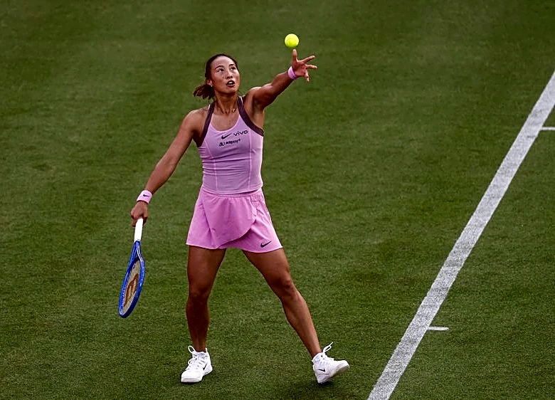 WTA roundup: Qinwen Zheng notches first-round upset at Athens