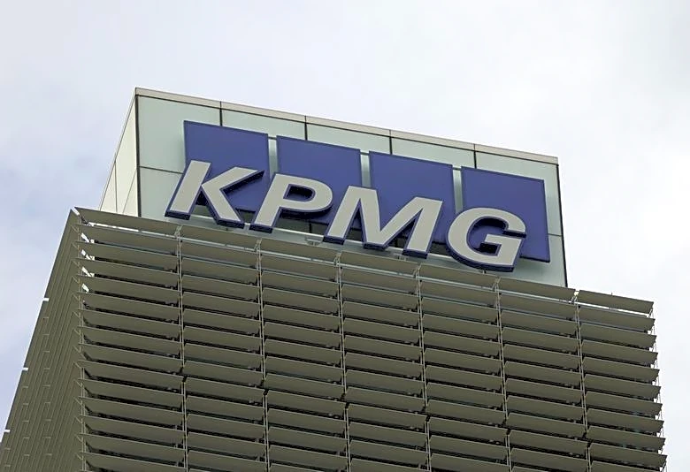 KPMG Australia to cut hundreds of jobs and reduce partner pay, AFR reports