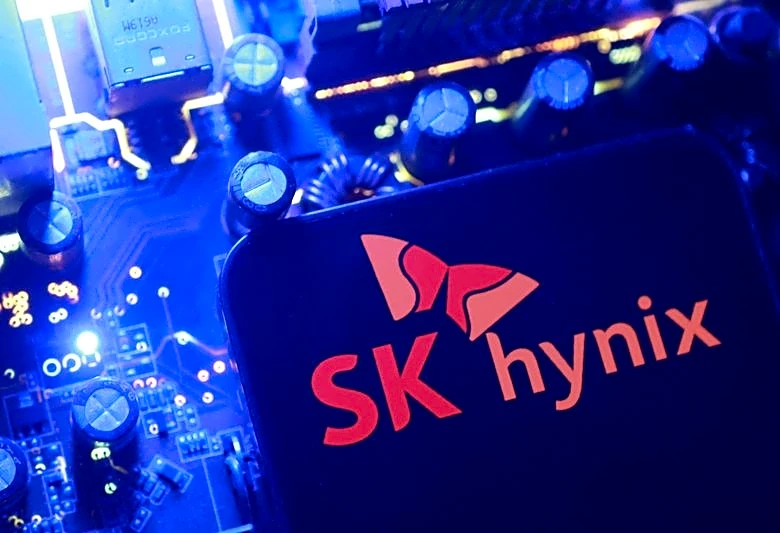 SK Hynix shares surge 13% on AI hopes as US tech stocks resume their climb