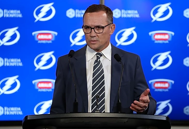 Red Wings legend Steve Yzerman ends tenure as GM