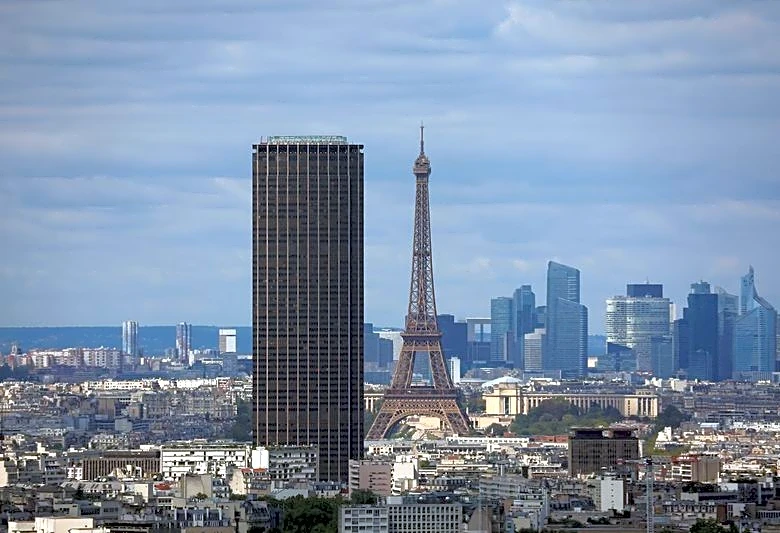 France faces debt surge unless spending curbed, report says