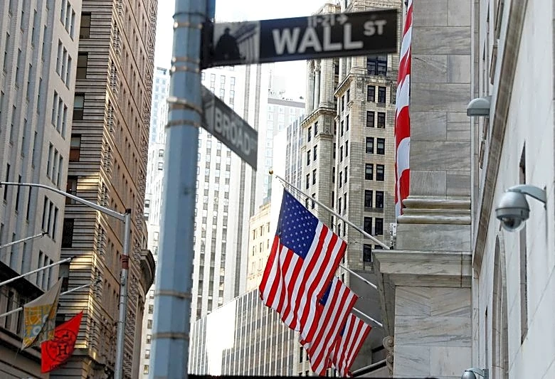 Csquare IPO raises $1.05 billion as investors bet on AI boom
