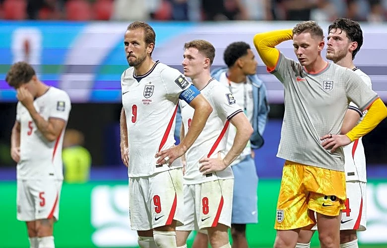 Soccer-From hope to heartbreak: England denied by Argentina's late surge