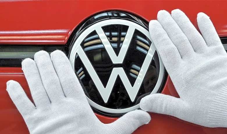 German state minister says higher tariffs could boost Chinese interest in VW plant