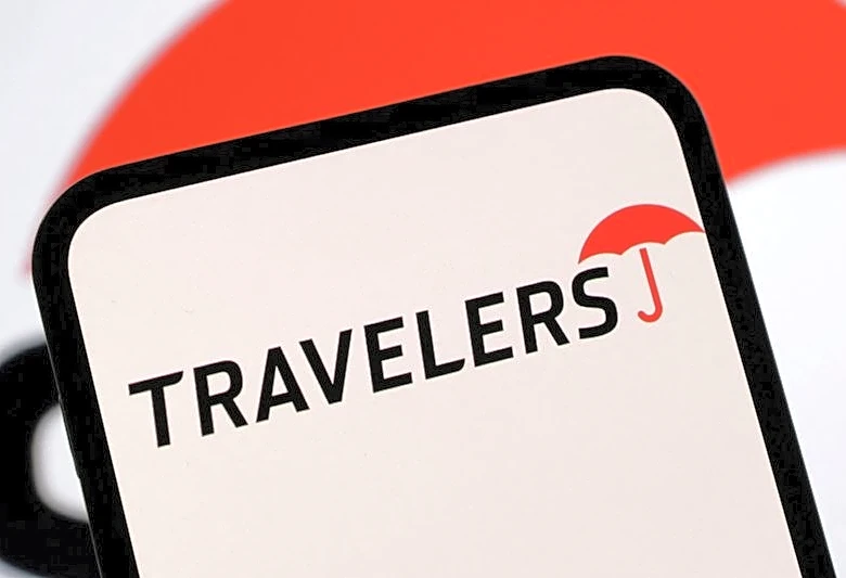 Travelers' profit jumps on lower catastrophe losses, strong investment income