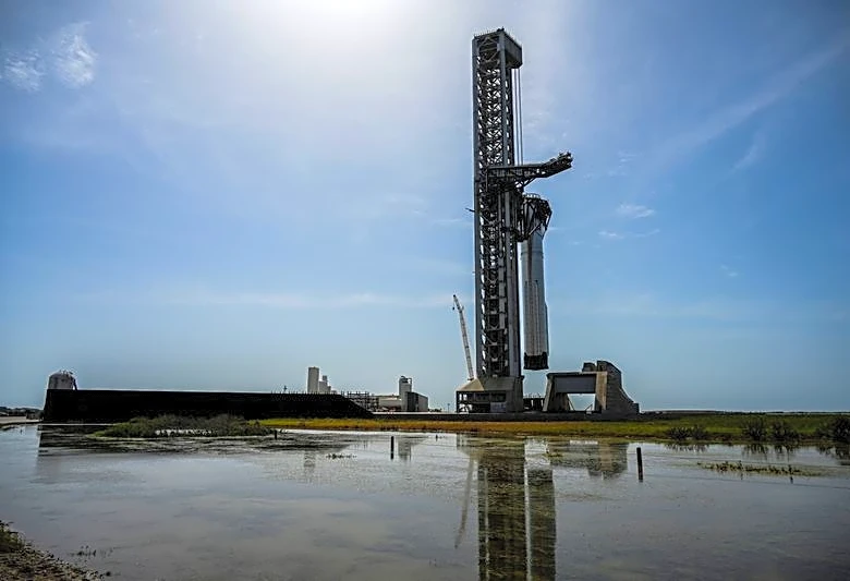 SpaceX targets next week for another Starship launch attempt as shares slide on abort
