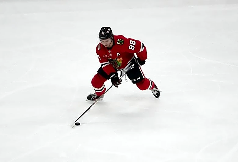 Blackhawks sign Connor Bedard to 5-year, $75M extension