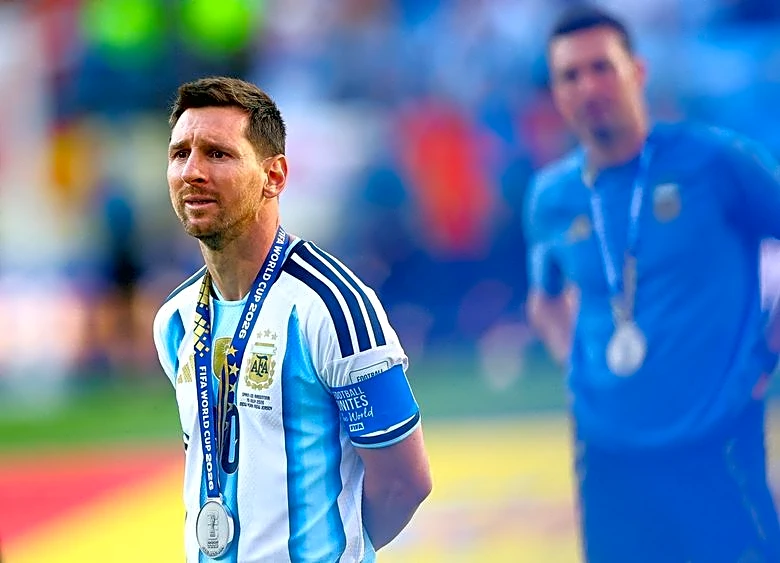 Soccer-Argentina run out of late Messi miracles against Spanish machine