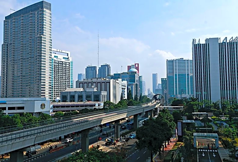 Indonesian parliament panel gives go-ahead to financial centres plan