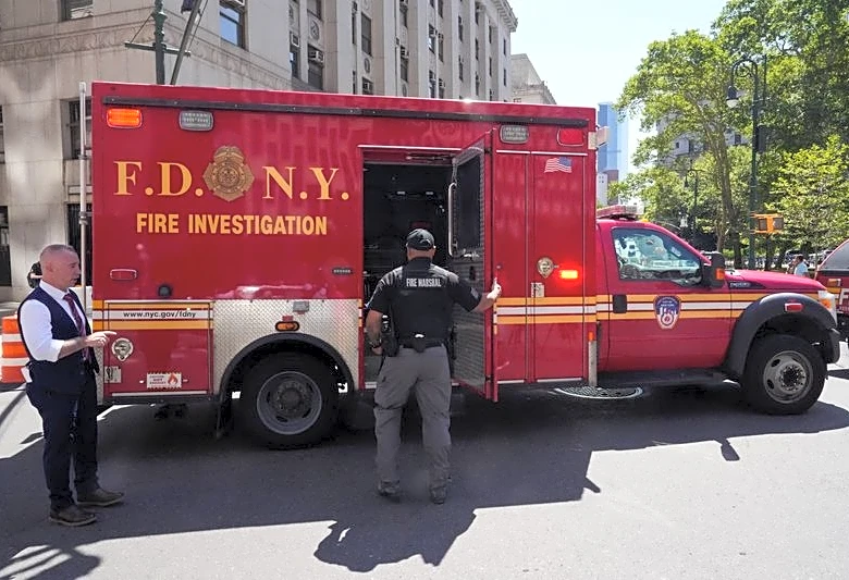 New York man in custody after lighting fire outside ICE offices